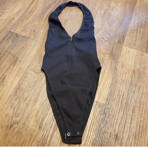 Good American ribbed halter Small